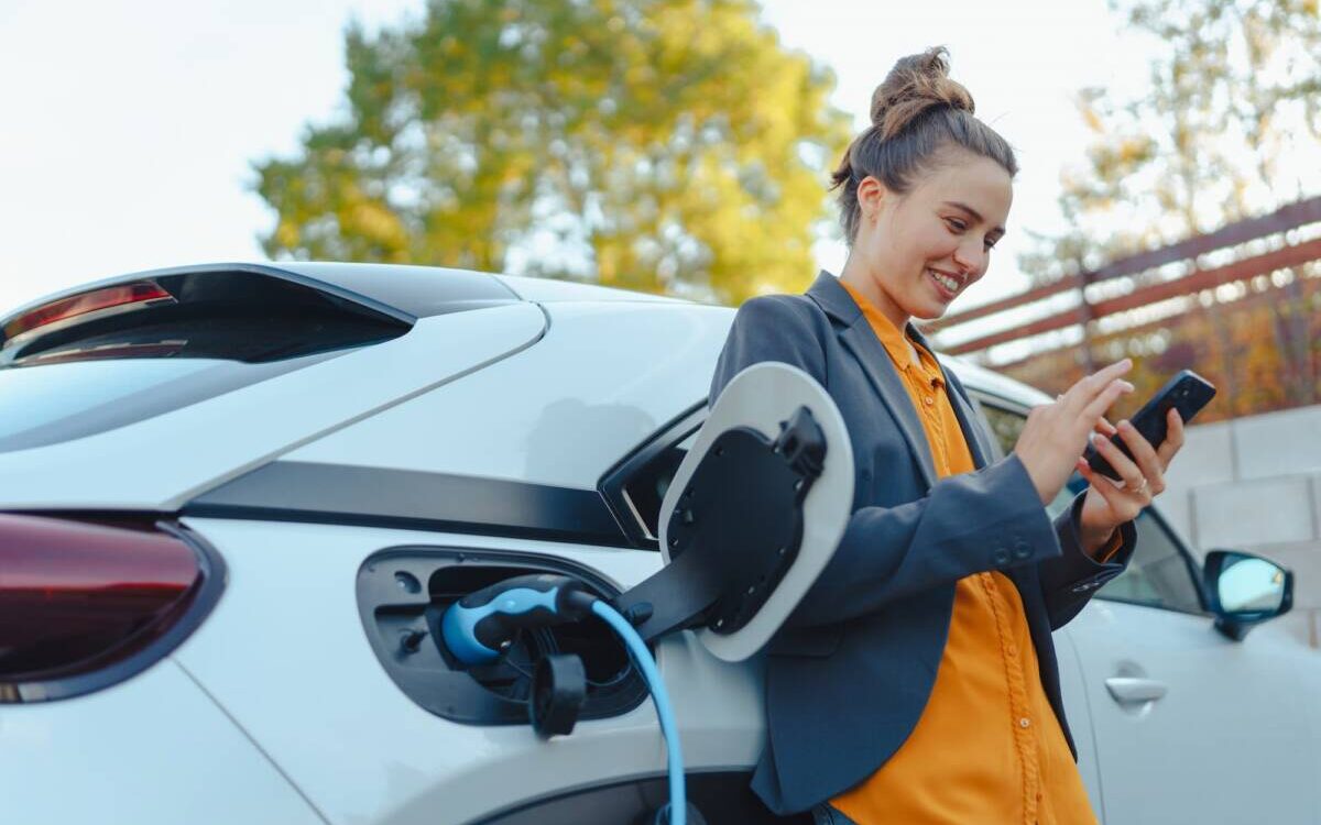 CHARGE_VEHICULE_ELECTRIQUE 1200X750 | TOUTELEC Comment optimiser le temps de charge de son véhicule électrique ? Wittenheim